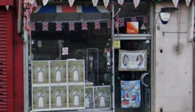 There's a souvenir shop on Buckingham Palace Road that has had the same QEII Golden Jubilee posters in the window for at least 17 years.