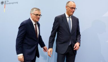 Report: newly elected German Chancellor favors Taurus cruise missiles for Ukraine and immediately afterwards orders public information on German weapon deliveries to be halted after Russia ignores ultimatum.