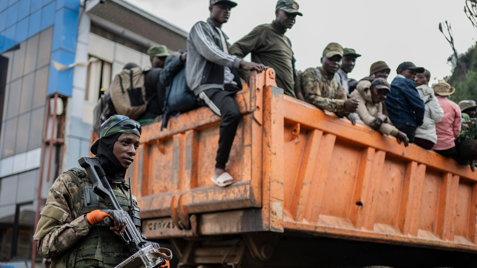 Rwanda-backed rebels committed possible war crimes, rights group says