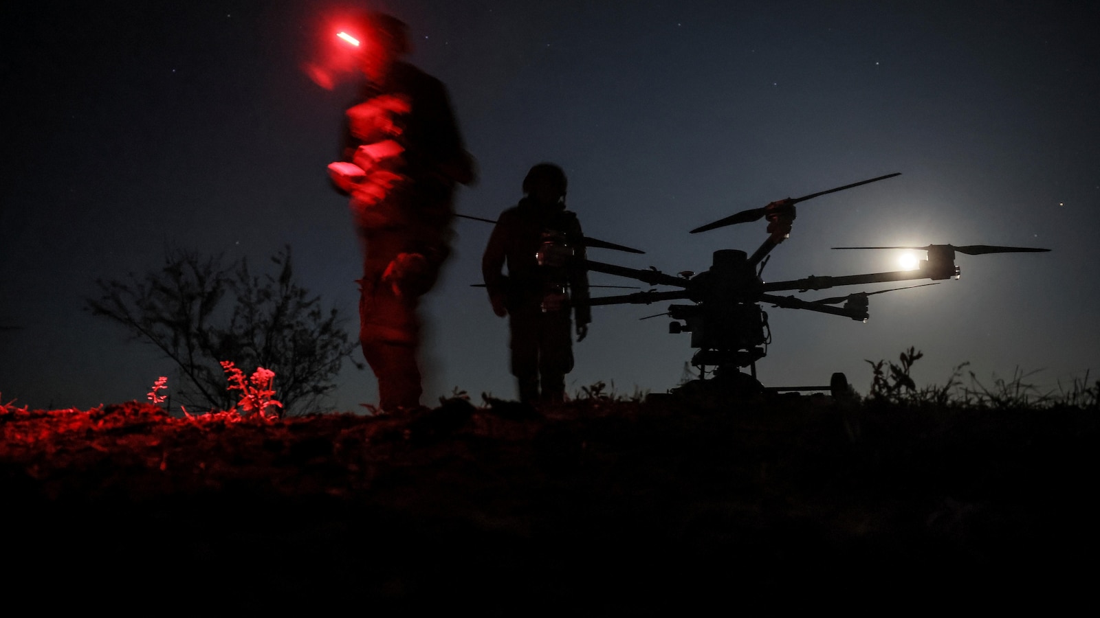 Delegations from Russia and Ukraine set to hold their first peace talks in 3 years