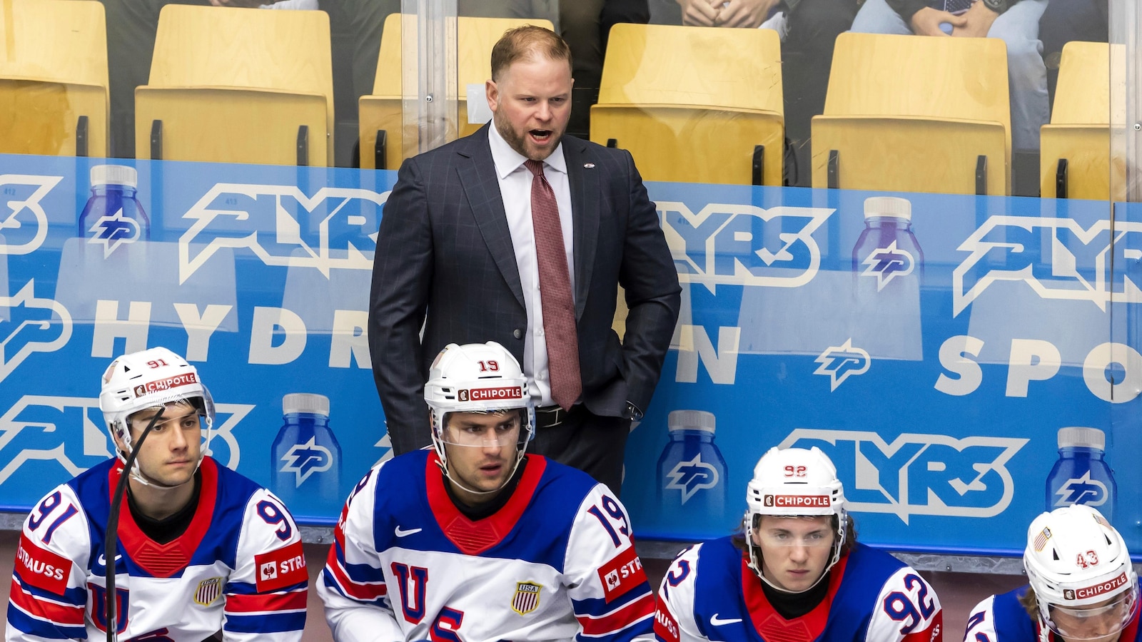 US scores 5 goals in middle period to rout Kazakhstan and advance at ice hockey worlds