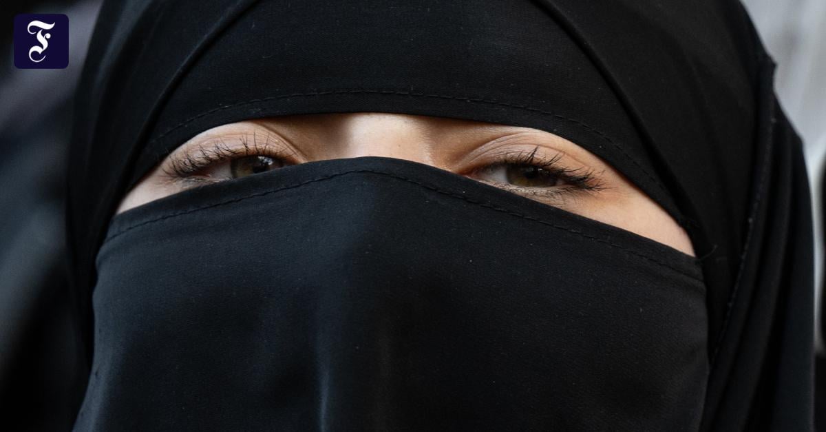 Warum Niqab beim Autofahren verboten bleibt