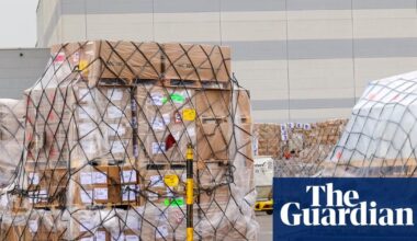Germany arrests three Ukrainians over alleged Russian parcel bomb plot