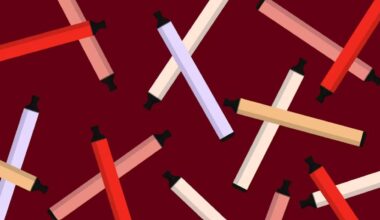 Sundhedsstyrelsen slår alarm efter "skræmmende" nikotin-tendens blandt unge [ca. 30% af 14-17 årige bruger nikotinposer, vapes eller puff-bars]