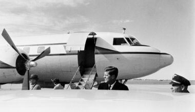 John Fitzgerald Kennedy, arriving in a plane during his campaign for president in the United States, October 1959.