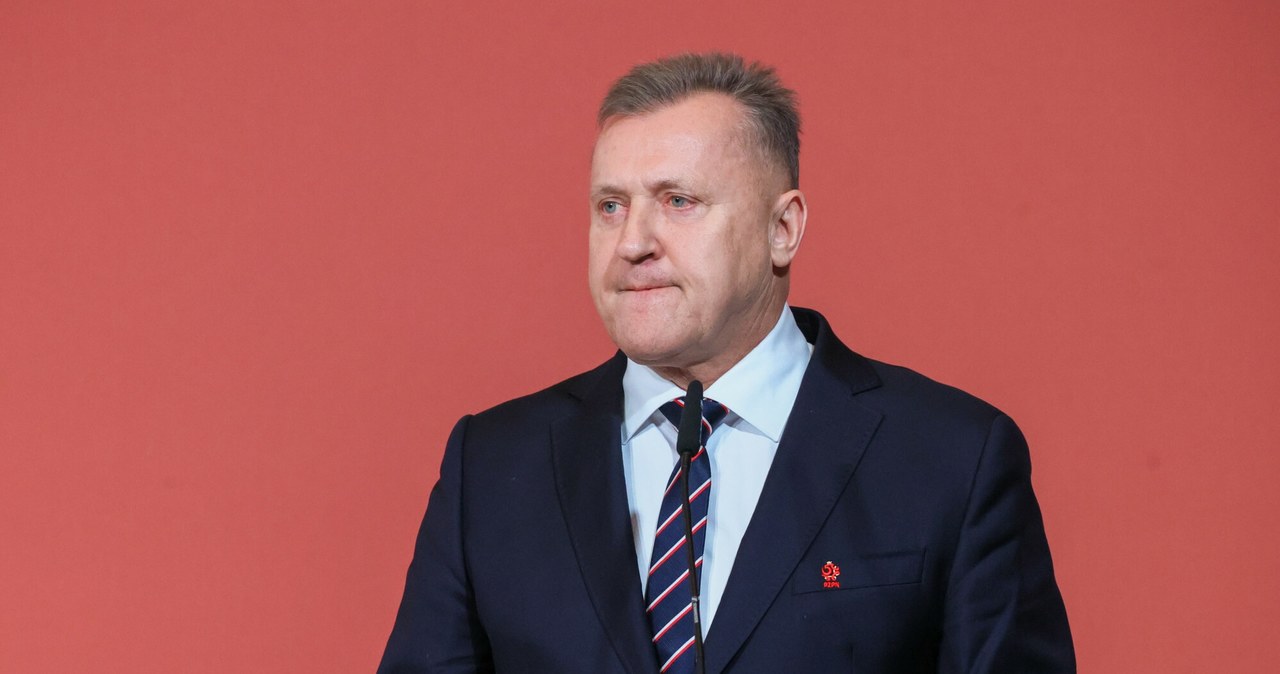 Polska czeka na wybór selekcjonera. Prezes PZPN leci do USA