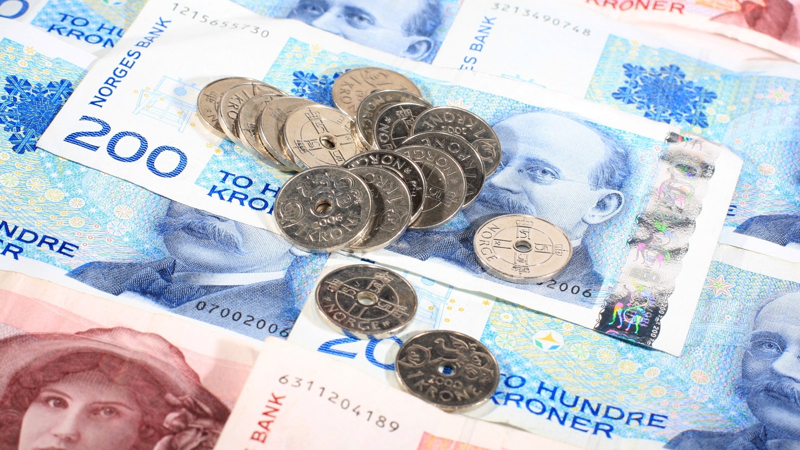 Thousands in Norway wrongly told they won big on lottery