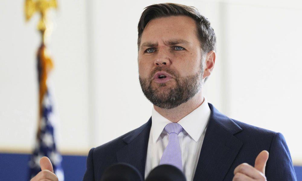 ‘Lowbrow Racist’: Internet Erupts After JD Vance Refers to Dem Sen. Alex Padilla as ‘José’