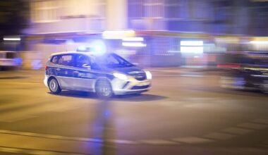 Berlin-Neukölln: Polizei findet blutende trans Person auf Straße