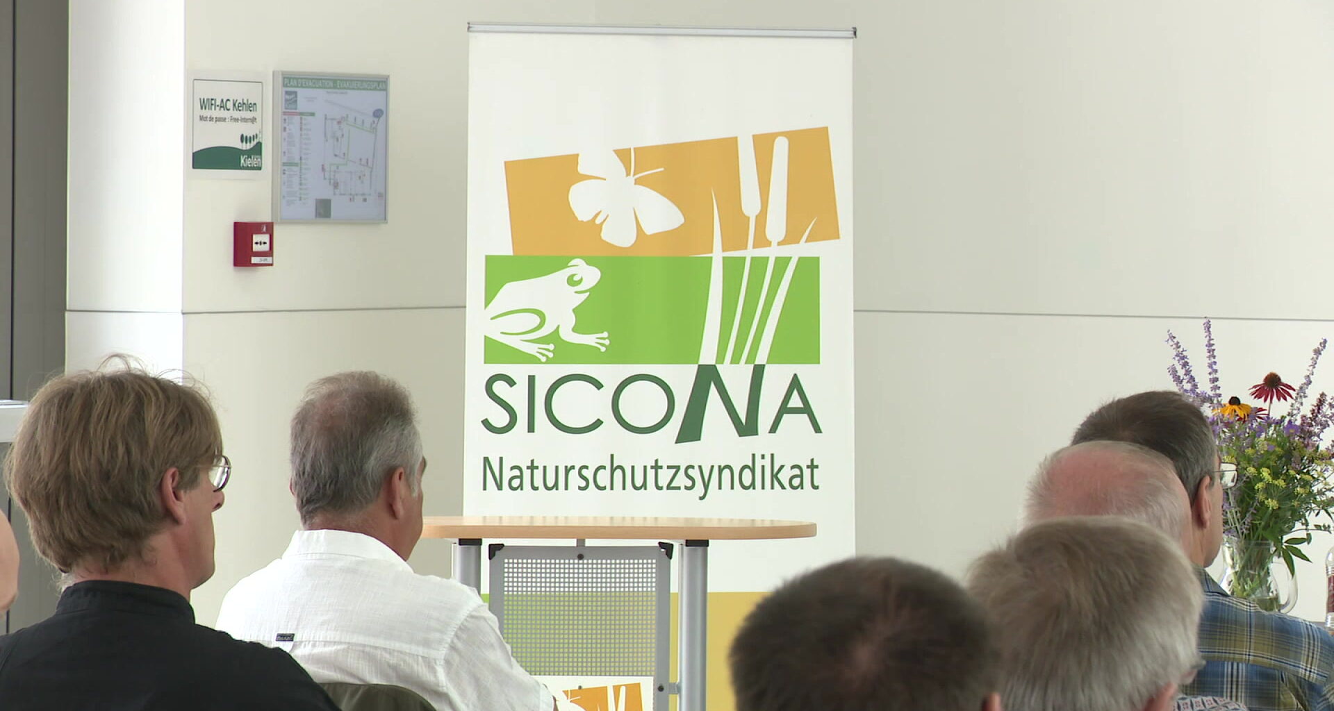 RTL Today - Restoring Luxembourg's meadows: Environment Ministry and nature conservation group seek to restore biodiversity in Luxembourg