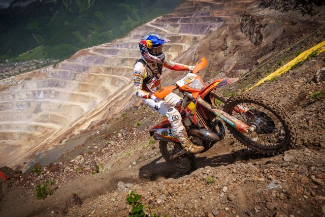 Manuel Lettenbichler performs during the Red Bull Erzbergrodeo 2025 in Eisenerz, Austria on June 1, 2025 // Philip Platzer / Red Bull Content Pool // SI202506010458 // Usage for editorial use only //