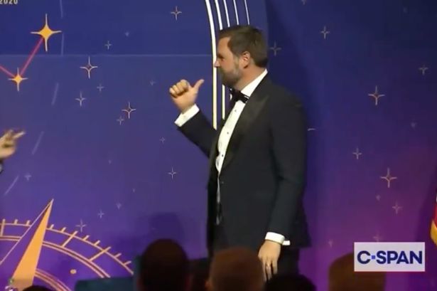 Vice President JD Vance was caught in an awkward moment on Tuesday when he was spotted struggling to make it off stage at The New World Gala after speaking to audience members