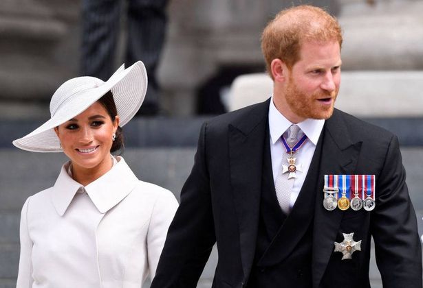  Prince Harry, Duke of Sussex, and Meghan, Duchess of Sussex after attending the National Service of Thanksgiving at St Paul's Cathedral during the Queen's Platinum Jubilee celebrations on June 3, 2022 in London, England.