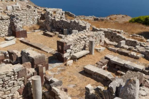 For the first year since the COVID pandemic, Santorini, one of the most popular Greek islands, is experiencing a decline in tourist traffic.