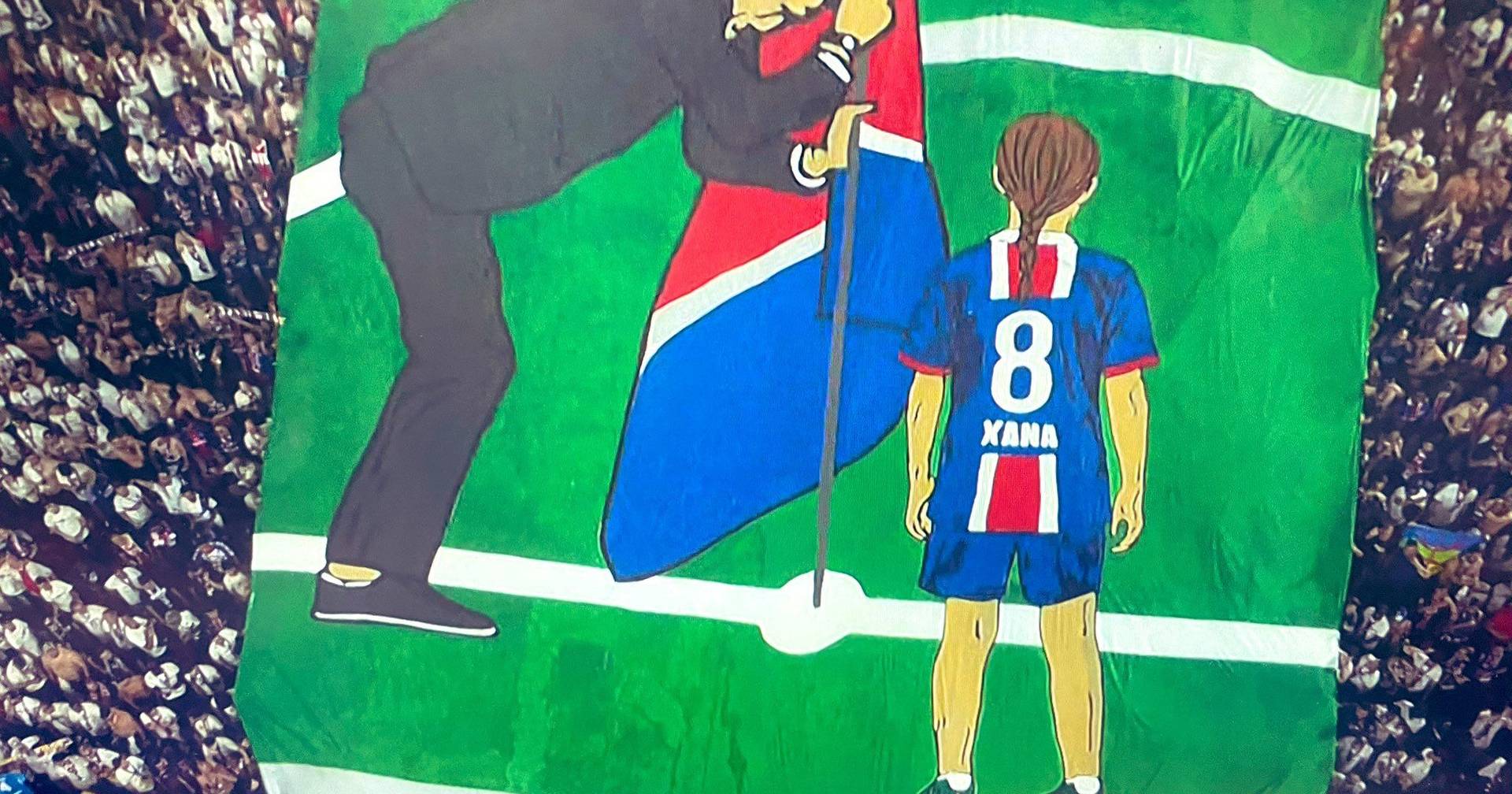 A (sentida) homenagem dos adeptos do PSG à filha de Luis Enrique