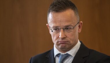 Slovakia, Hungary refuse to back latest EU sanctions on Russia, says Szijjártó
