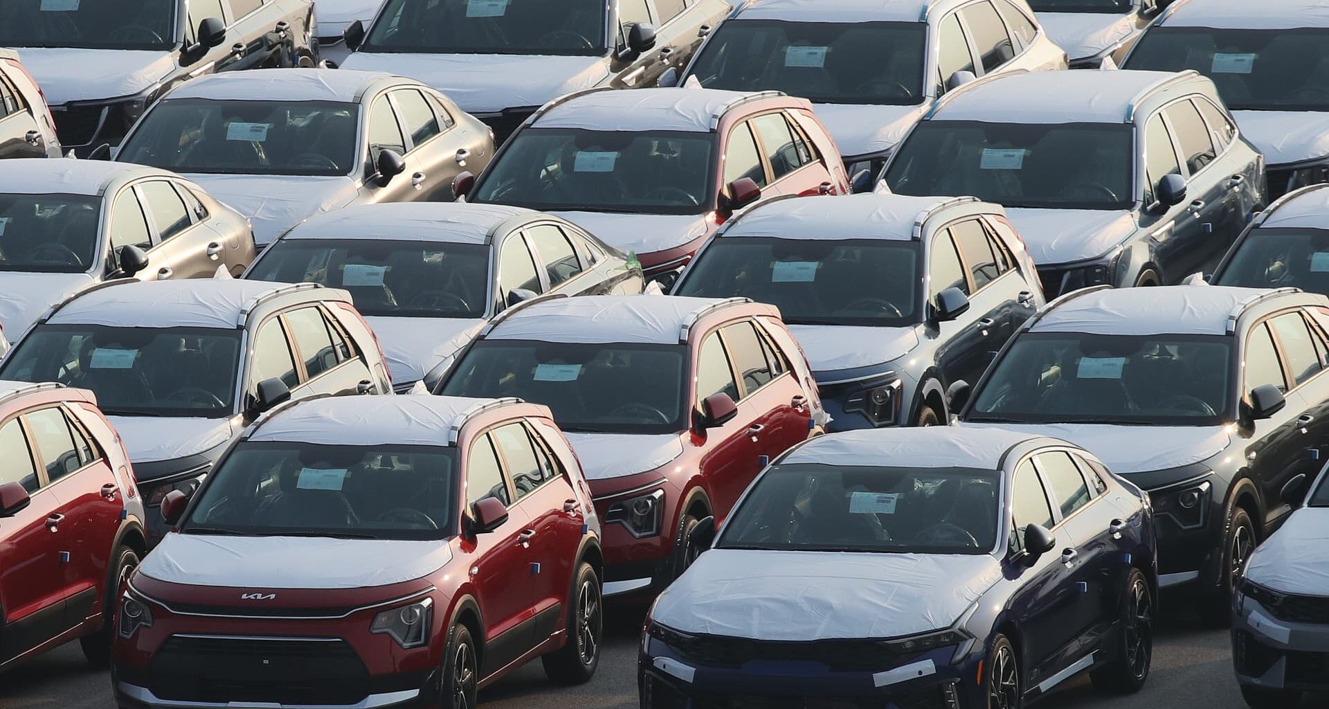 South Korea exports fall as tariffs hit U.S., China shipments