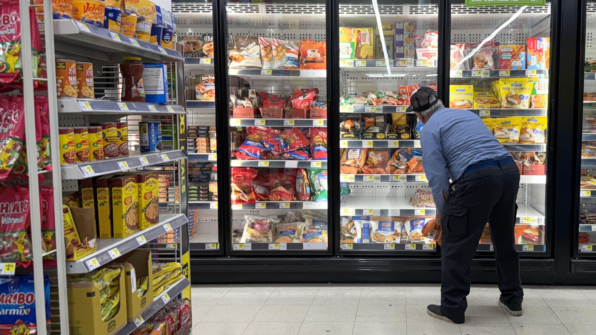 A person shops at a Dollar General store on May 28, 2025 in Chicago, Illinois. 