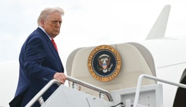Trump advisers defend tariffs amid legal fight, insisting they’re ‘not going away’ – NBC Los Angeles