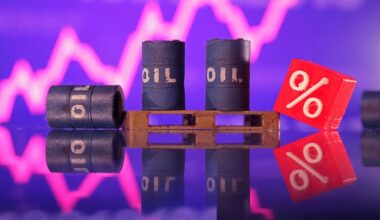Goldman Sachs warns of oil price surge on Strait of Hormuz risks