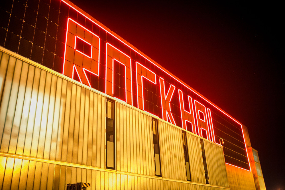 Zum 20. Geburtstag Die Rockhal feiert sich mit eigenem Wein, Bier und Musik aus Luxemburg