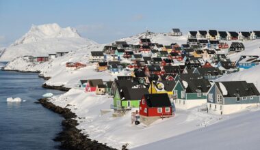 Macron reaffirms EU support for Denmark's sovereignty, criticizes US Greenland remarks