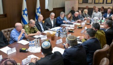 Netanyahu set to hold Iran security meeting after call with Trump