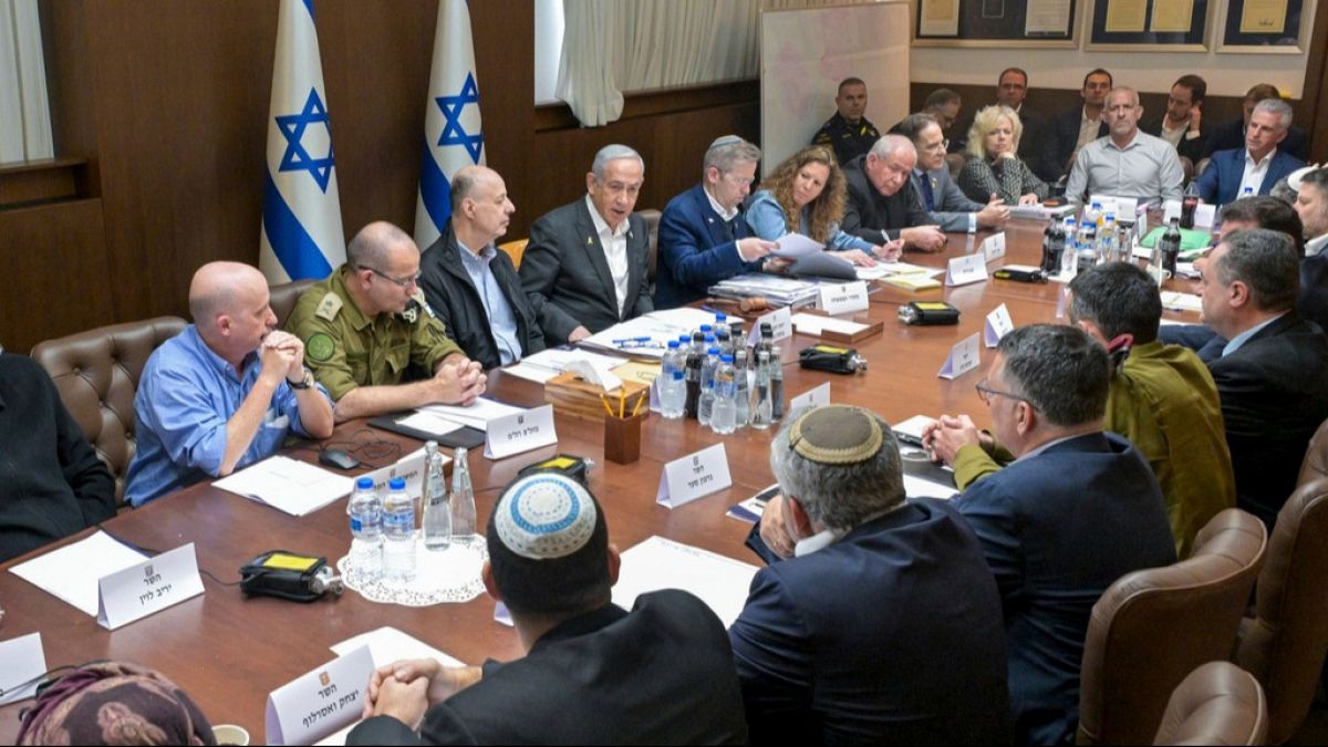 Netanyahu set to hold Iran security meeting after call with Trump