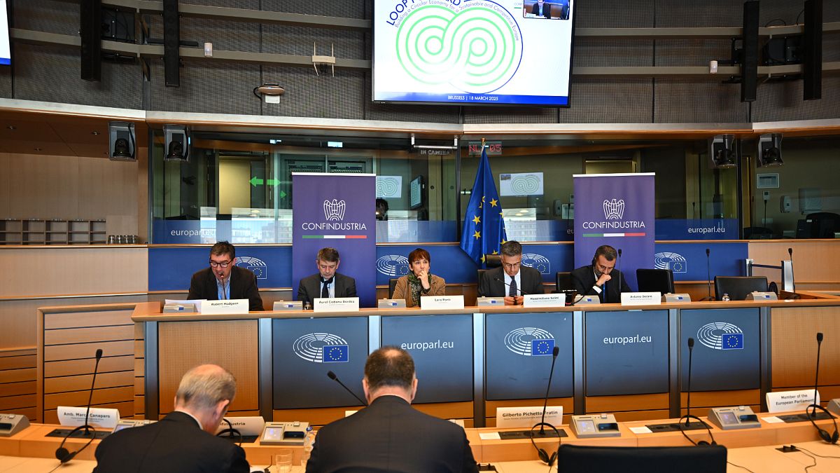 Informal debate in European Parliament shows early industry demands for Circular Economy Act