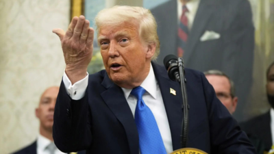 'Stop Fighting Iran': How Netanyahu 'SUCCUMBED' To Trump Phone Call After Qatar Attack | Details