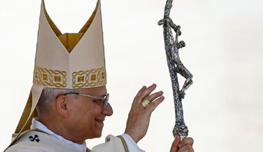Pope Leo XIV wants to stop AI playing God – POLITICO