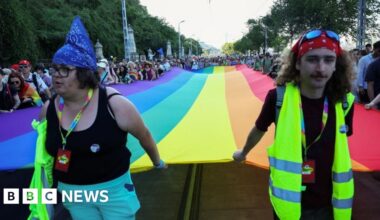 Thousands party at Budapest Pride in clear message to Orban