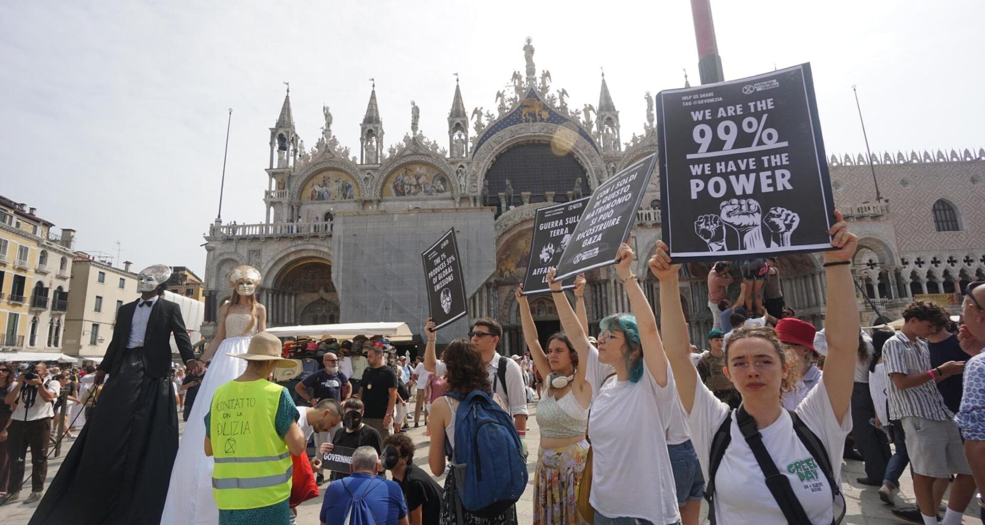 Il matrimonio di Bezos e Sanchez a Venezia: la diretta di oggi