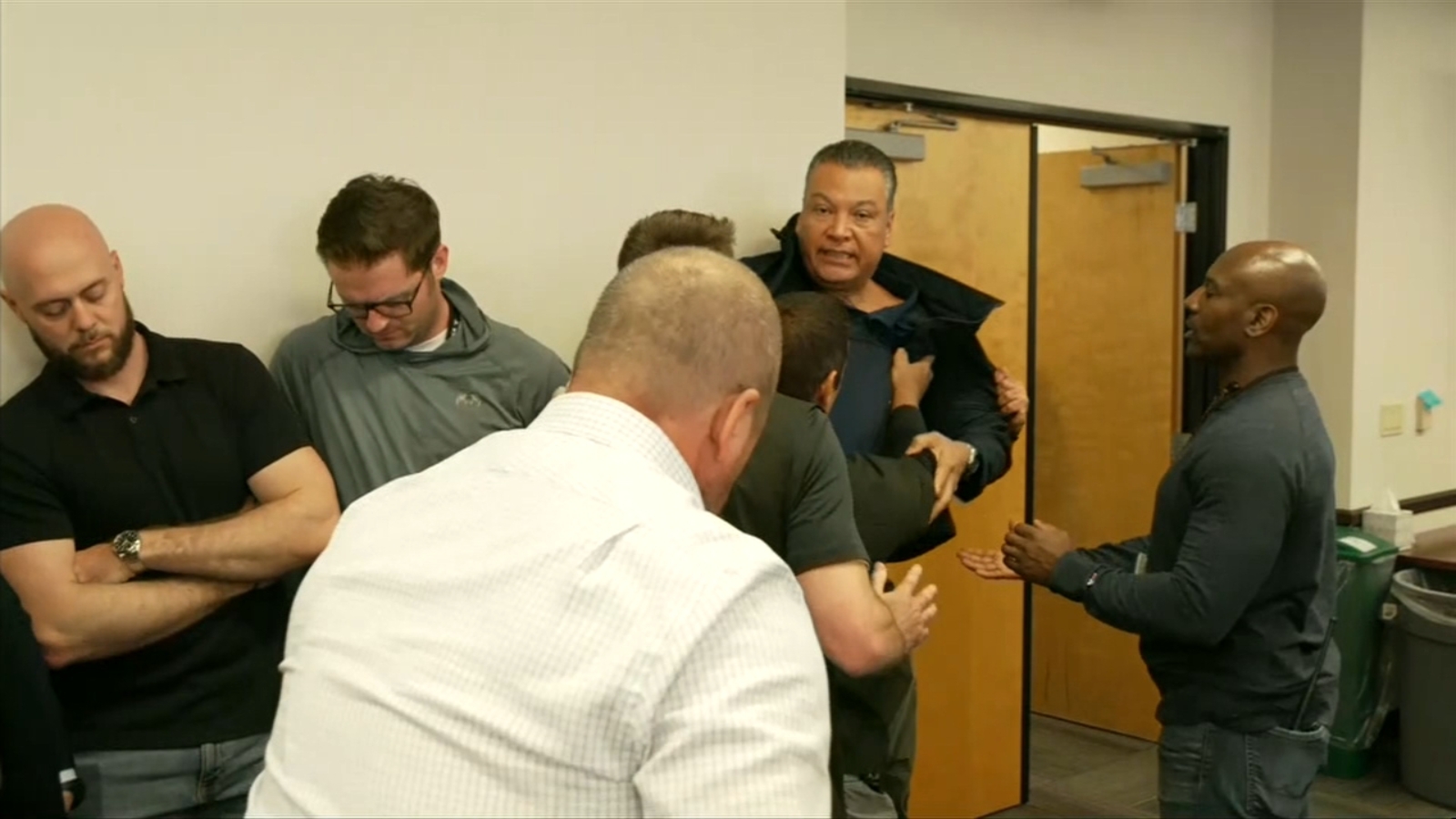Sen. Alex Padilla forcibly removed from DHS press conference