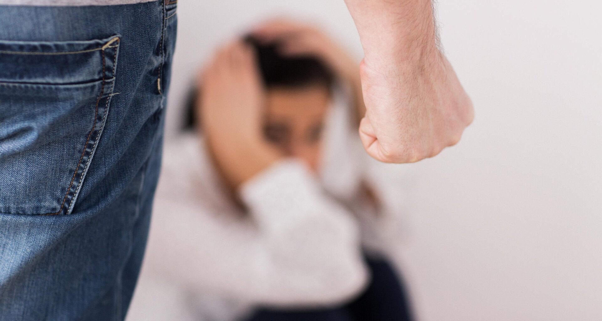 Tânăra ucisă la Cosomopolis era amenințată cu moartea de fostul iubit încă din 2021. A făcut mai multe plângeri la poliție. Un dosar anchetat de DIICOT s-a clasat: „Nu există un interes public”