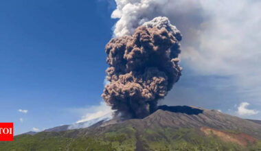 Mount Etna eruption: Is traveling to Italy's Sicily safe now? |