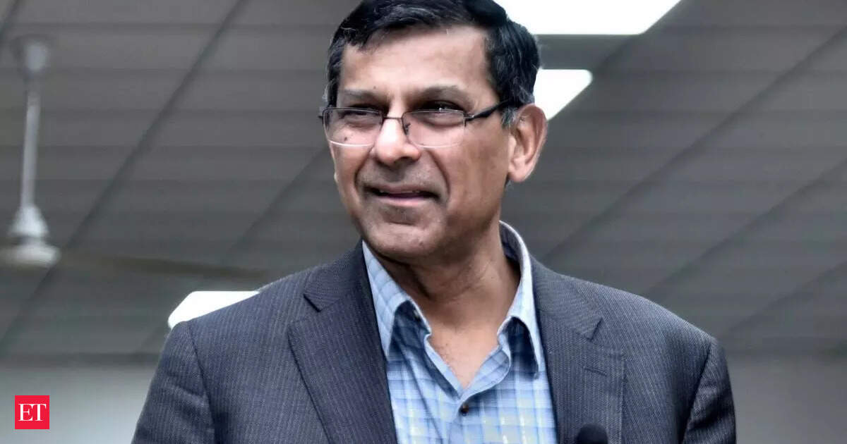 'Avoid clubbing with Pakistan': Raghuram Rajan advises India, says it's better to compete with China