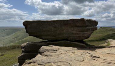 Kinder Scout, rock formations, Wool packs