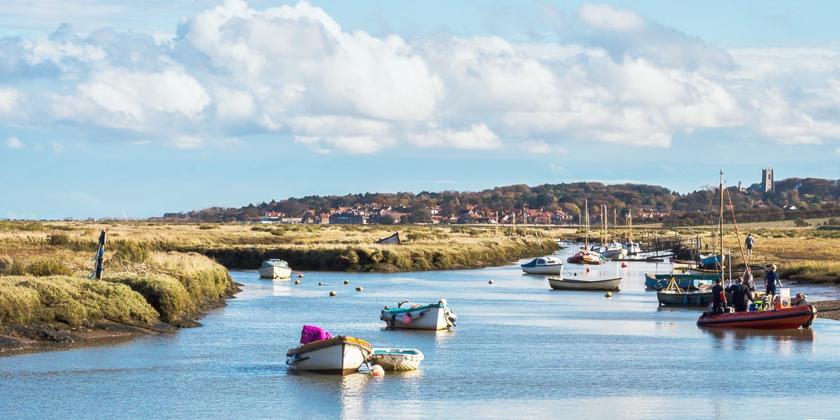 5 Seaside Walks In The UK For Your Summer Bucket List