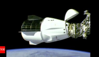 Russia patents drone tech: Orbital station to launch spacecraft automatically; robots to maintain station |