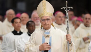 Pope Leo XIV: Holiness of Curial officials should sustain Holy See