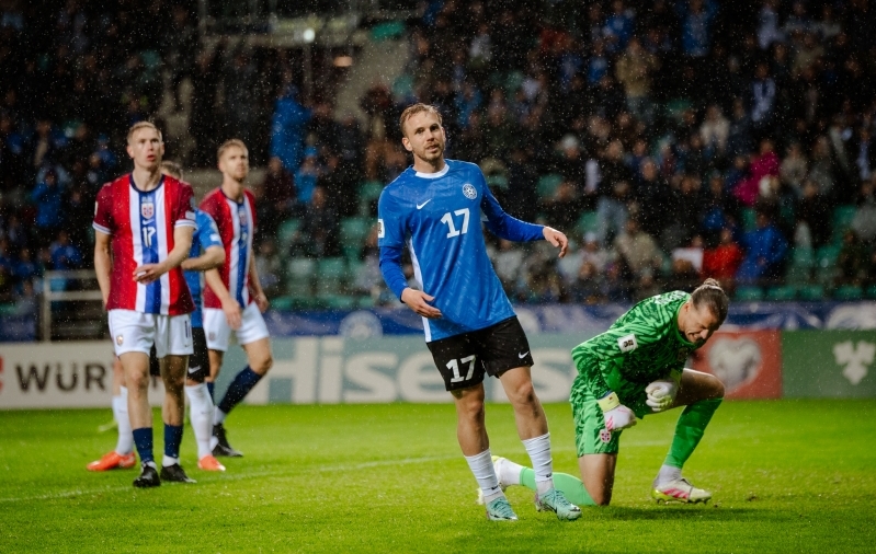 Miller sekkus Käidi kohale teiseks poolajaks. Foto: Liisi Troska / jalgpall.ee