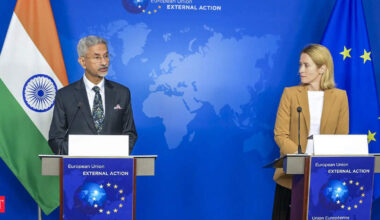 Jaishankar calls on EU to view Pakistan issue as India vs 'Terroristan'
