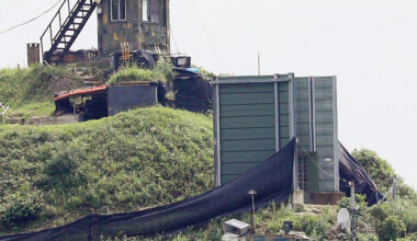 South Korea ends loudspeaker broadcasts to ease tensions