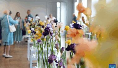 Exhibition "Irises 2025" kicks off in Riga, Latvia-Xinhua