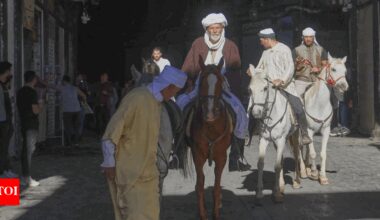 Bound for Mecca, these pilgrims rode from Spain on horses - and on Instagram