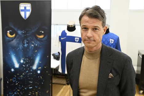 Pikkuhuuhkajien päävalmentaja Mika Lehkosuo nimesi 23 pelaajan EM-joukkueen 28. toukokuuta.