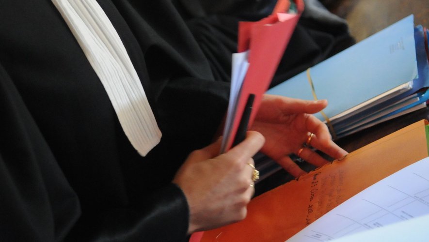 "Ils étaient amoureux, c’était compliqué pour lui" : un homme condamné pour avoir eu des rapports sexuels avec une adolescente de 14 ans