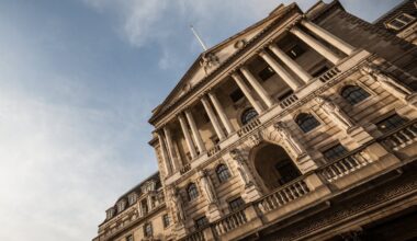 Will interest rates be cut next week? The key factors for the Bank of England and 2025 predictions