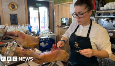 US tariff turmoil makes Spain's flagship foods seek other markets